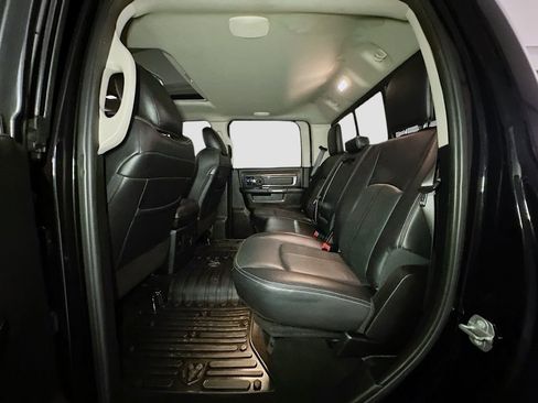 Used 2018 RAM 2500 Laramie w/ Convenience Group AWD/4WD image 19