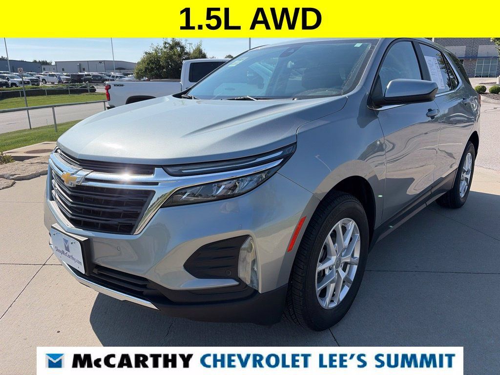 Used 2024 Chevrolet Equinox LT AWD/4WD image 4