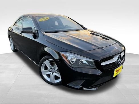 Used 2016 Mercedes-Benz CLA 250 4MATIC image 1