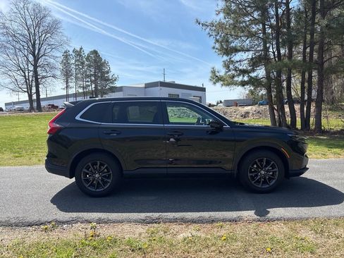 Used 2026 Honda CR-V EX-L image 4