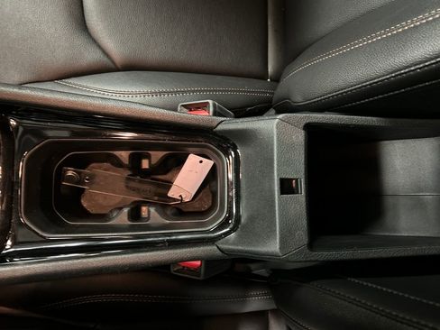 Used 2024 Jeep Compass Limited image 21