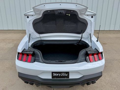 Used 2024 Ford Mustang GT Premium RWD image 14