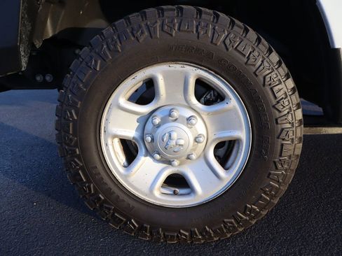 Used 2017 RAM 3500 Tradesman w/ Popular Equipment Group image 39