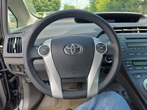 Used 2011 Toyota Prius Two w/ Preferred Accessory Pkg FWD image 14