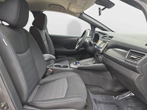 Used 2023 Nissan Leaf S FWD image 32