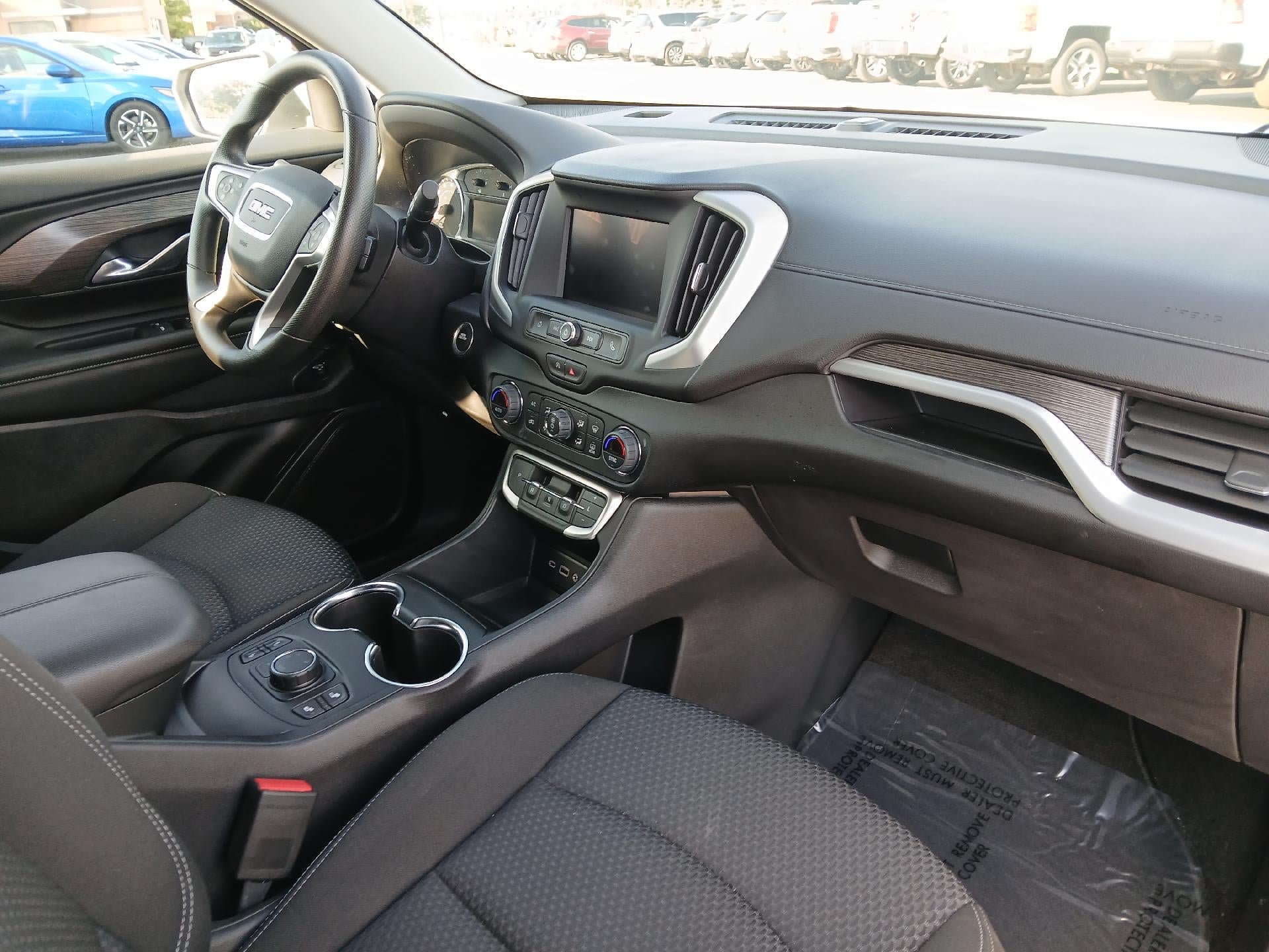 Used 2024 GMC Terrain SLE w/ Driver Convenience Package AWD/4WD image 22