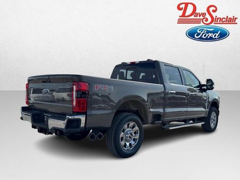 New 2026 Ford F250 Lariat w/ Lariat Premium Package image 7