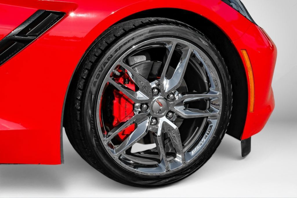 Used 2015 Chevrolet Corvette Stingray Convertible w/ 2LT Preferred Equipment Group RWD image 42