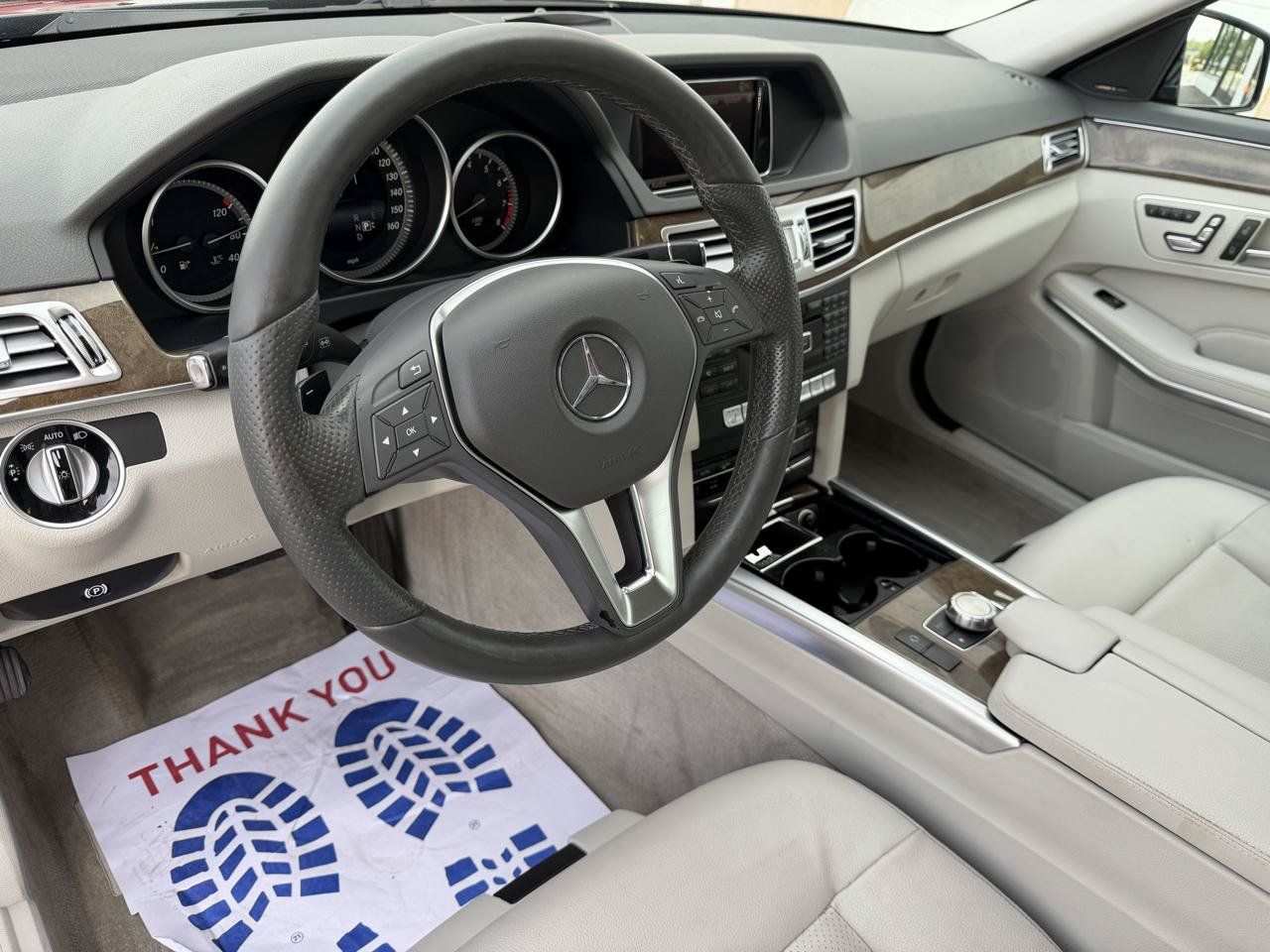 Used 2015 Mercedes-Benz E 350 4MATIC Wagon image 9