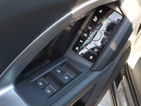 New 2025 Audi Q5 Premium Plus image 20