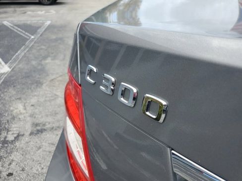 Used 2011 Mercedes-Benz C 300 4MATIC Sedan image 12