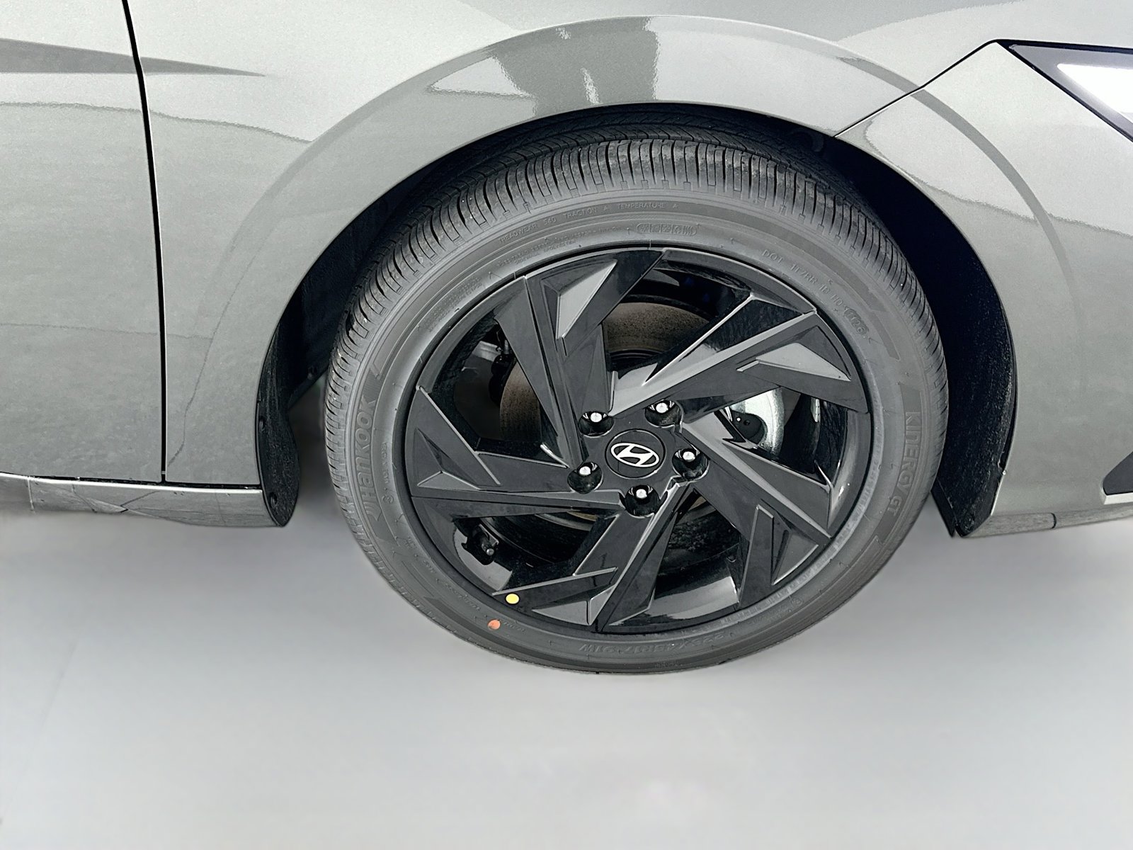 Certified 2026 Hyundai Elantra SEL Sport Premium FWD image 36