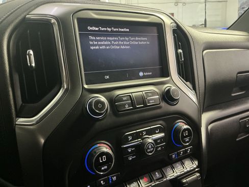 Used 2020 Chevrolet Silverado 2500 LTZ AWD/4WD image 21