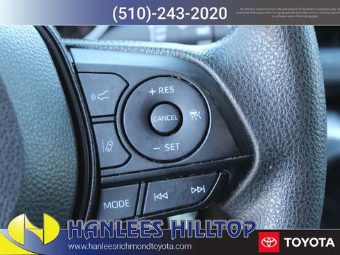 Used 2023 Toyota RAV4 LE image 27