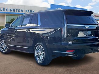 Used 2023 Cadillac Escalade ESV Premium Luxury video 2