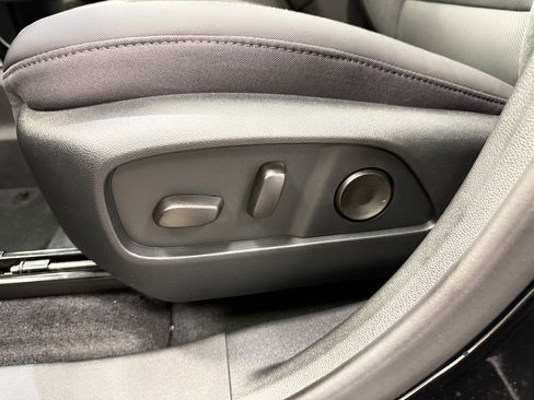 New 2026 GMC Terrain AT4 image 23