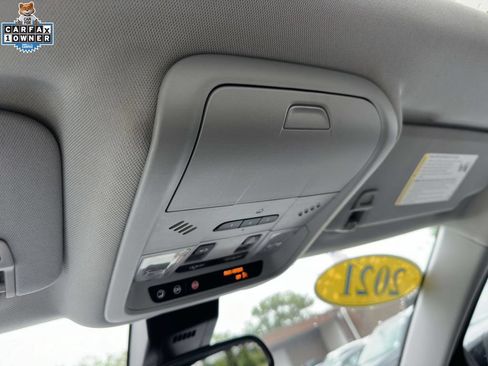 Used 2021 Chevrolet Equinox LT AWD/4WD image 31