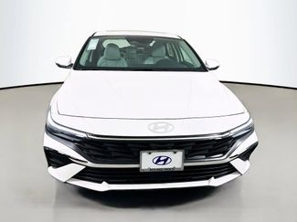 New 2025 Hyundai Elantra Limited video 2