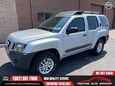 Used 2015 Nissan Xterra S image 3