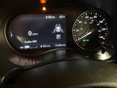 Used 2023 Nissan Kicks SR image 20