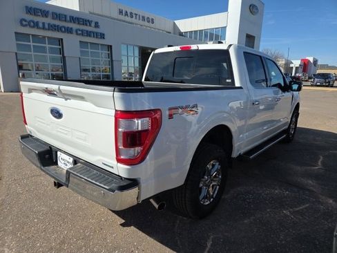 Used 2022 Ford F150 Lariat w/ Equipment Group 502A High image 9