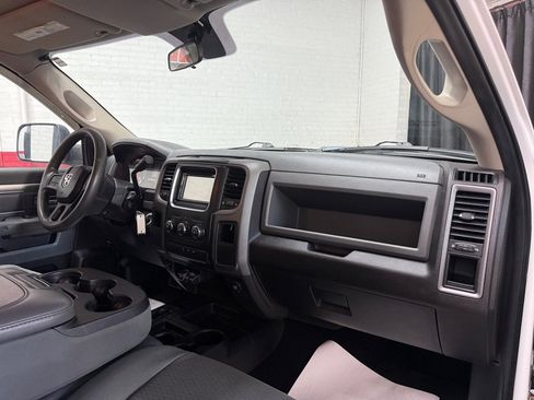 Used 2014 RAM 2500 Tradesman w/ Power & Remote Entry Group image 5