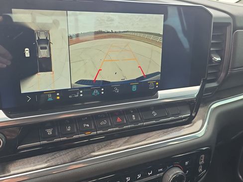 Used 2024 Chevrolet Silverado 2500 LTZ w/ LTZ Plus Package AWD/4WD image 23