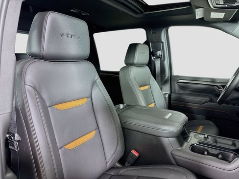 New 2026 GMC Sierra 3500 AT4 w/ AT4 Premium Plus Package AWD/4WD image 29