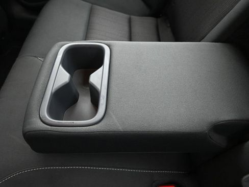 Used 2025 Nissan Altima 2.5 SV FWD image 17