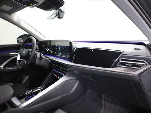 Certified 2025 Audi Q5 Premium Plus w/ Premium Plus AWD/4WD image 23