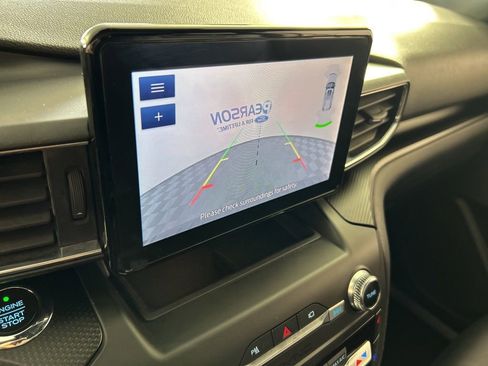 Used 2020 Ford Explorer ST image 25