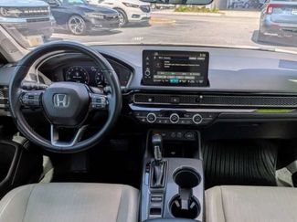 Used 2022 Honda Civic Touring video 2