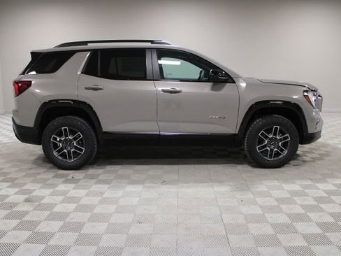 New 2026 GMC Terrain AT4 AWD/4WD image 11