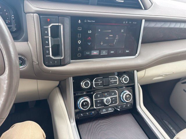 Used 2023 GMC Yukon Denali w/ Advanced Technology Package AWD/4WD image 39