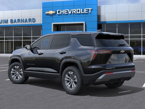 New 2026 Chevrolet Equinox LT AWD/4WD image 3