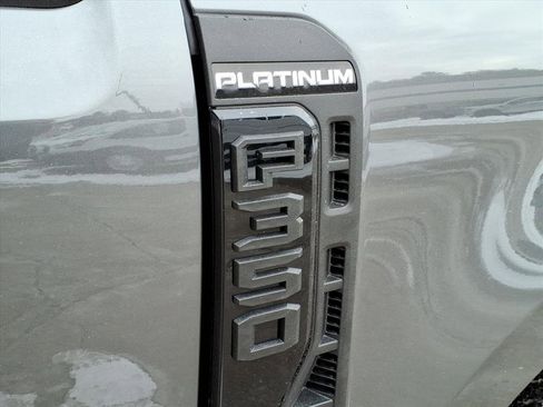New 2026 Ford F350 Platinum w/ FX4 Off-Road Package image 13