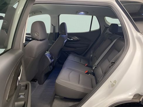 Used 2024 GMC Terrain SLE w/ Driver Convenience Package AWD/4WD image 19