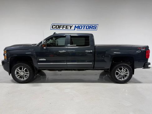 Used 2018 Chevrolet Silverado 2500 High Country w/ Duramax Plus Package AWD/4WD image 3