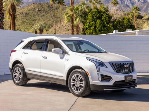 Used 2021 Cadillac XT5 Premium Luxury image 6