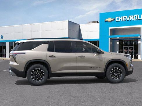 New 2026 Chevrolet Traverse Z71 w/ Enhanced Driving Package image 5