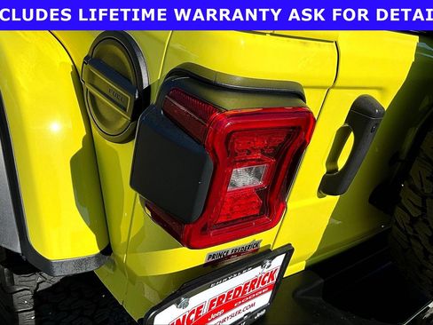 Used 2023 Jeep Wrangler Unlimited Rubicon 392 w/ Xtreme Recon 35" Tire Package AWD/4WD image 24
