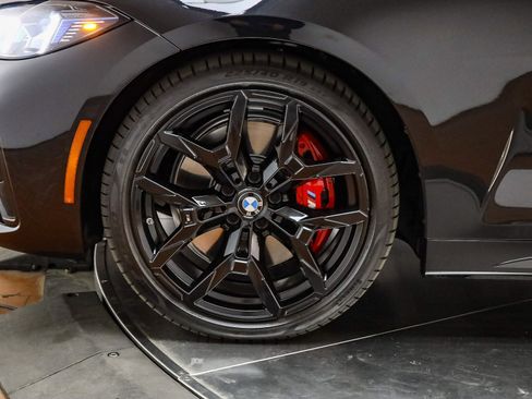 Used 2025 BMW 430i Convertible w/ M Sport Package image 12