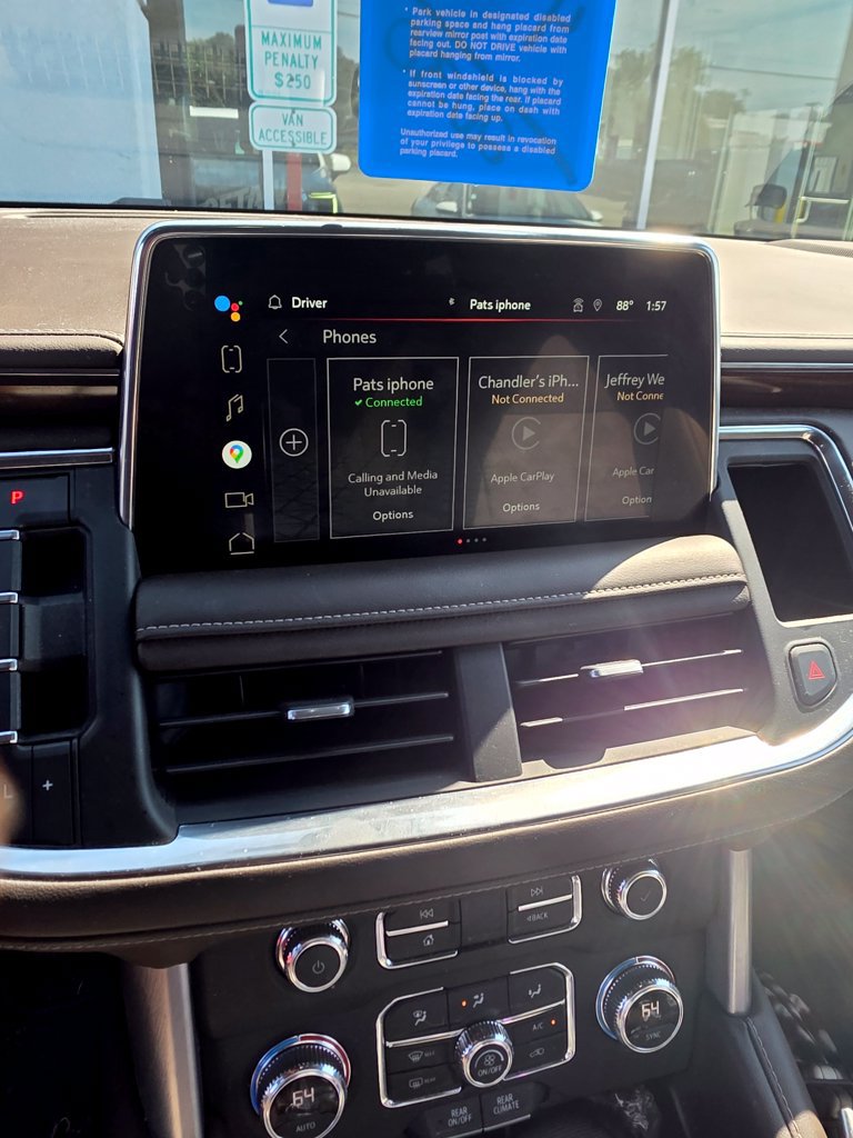 Used 2022 GMC Yukon XL SLE RWD image 16