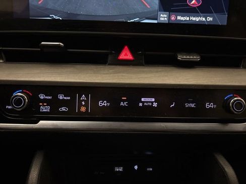 Certified 2025 Kia Sportage X-Line AWD/4WD image 19