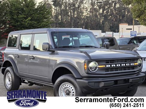 New 2025 Ford Bronco 4-Door image 1