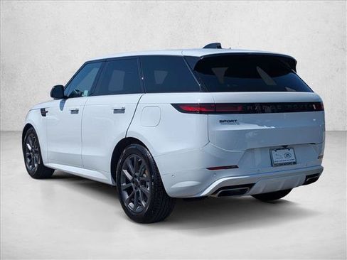 Certified 2026 Land Rover Range Rover Sport Dynamic SE AWD/4WD image 8