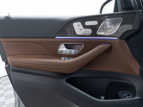 New 2026 Mercedes-Benz GLS 63 AMG 4MATIC image 11