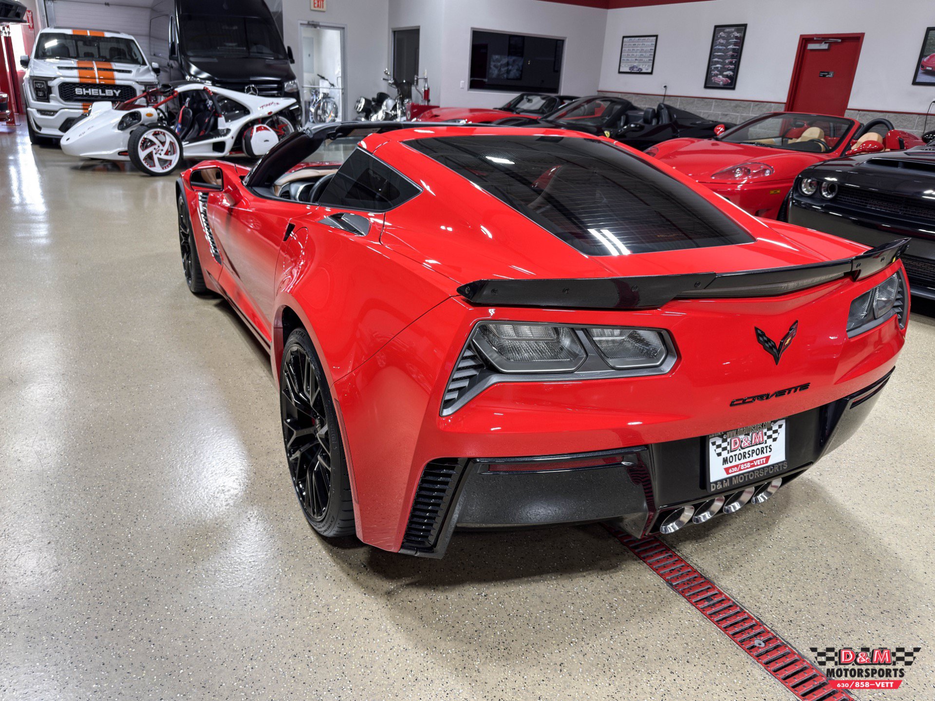 Used 2016 Chevrolet Corvette Z06 w/ 3LZ Preferred Equipment Group RWD image 46