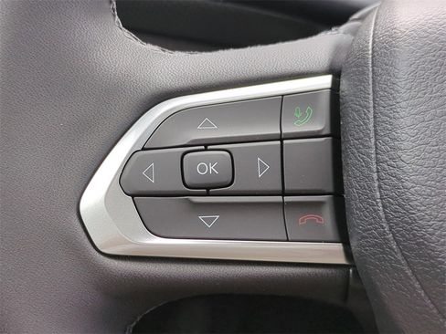 New 2026 Jeep Compass Latitude image 23