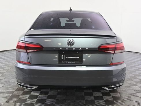 Used 2021 Volkswagen Passat 2.0T R-Line FWD image 5